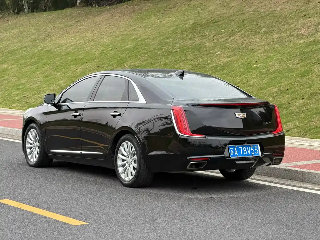 Cadillac XTS 2018 28T Elite