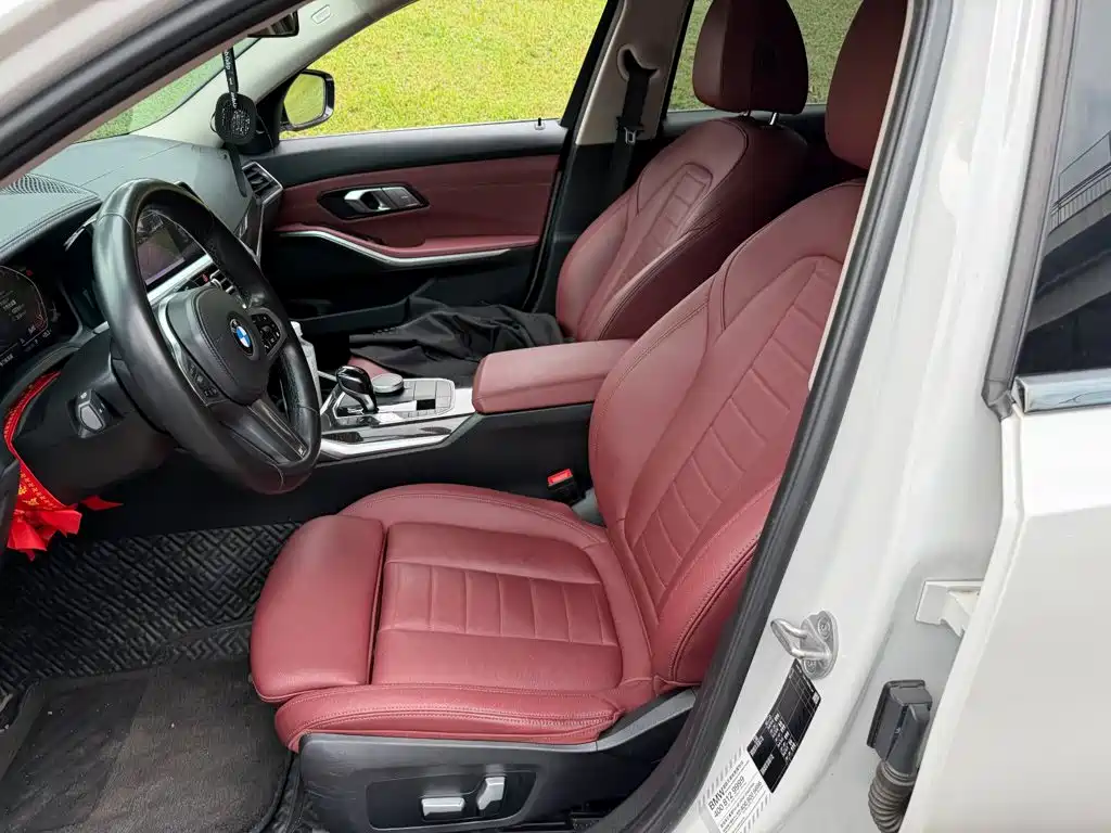 BMW 3 Series — миниатюра 8