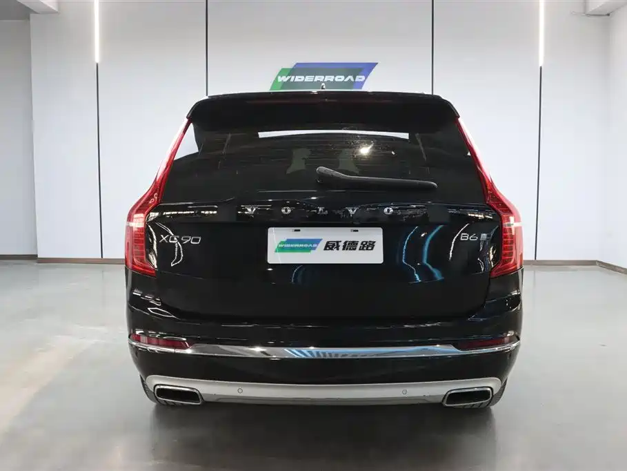 Volvo XC90 2020 T6 Luxury 7 мест