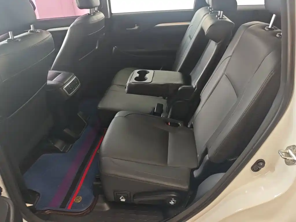 Toyota Highlander — миниатюра 17