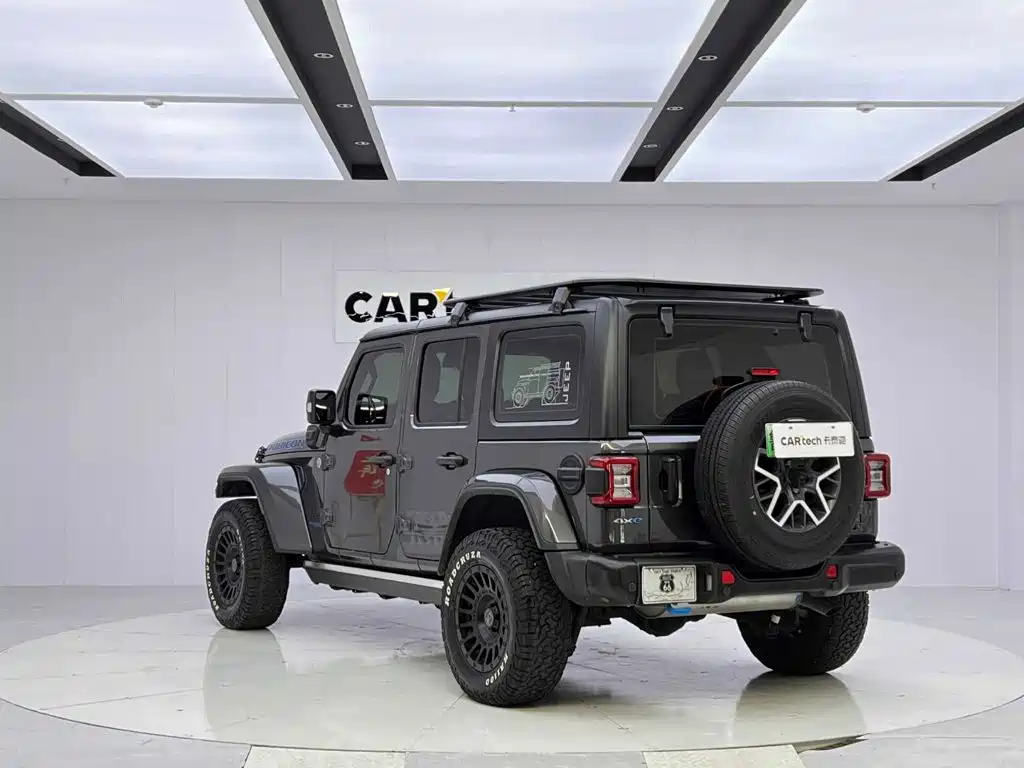 Jeep Wrangler PHEV — миниатюра 3