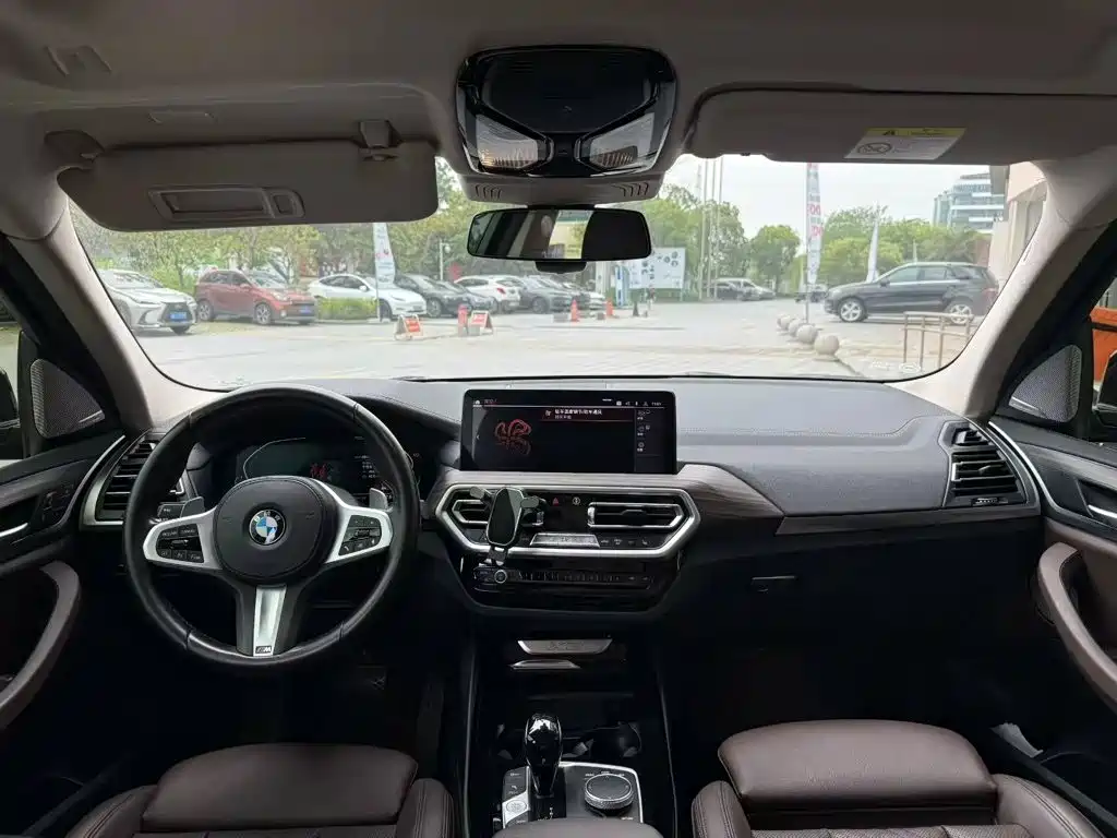 BMW X3 — миниатюра 8