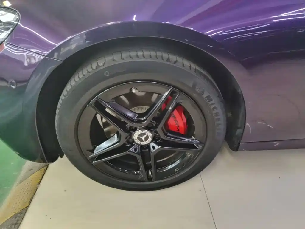 Mercedes-Benz E-Class (Import) — миниатюра 23