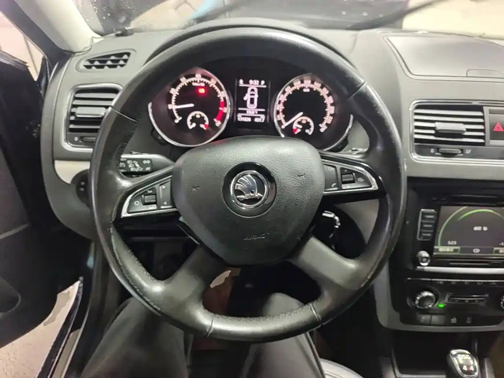 Skoda Yeti — миниатюра 11