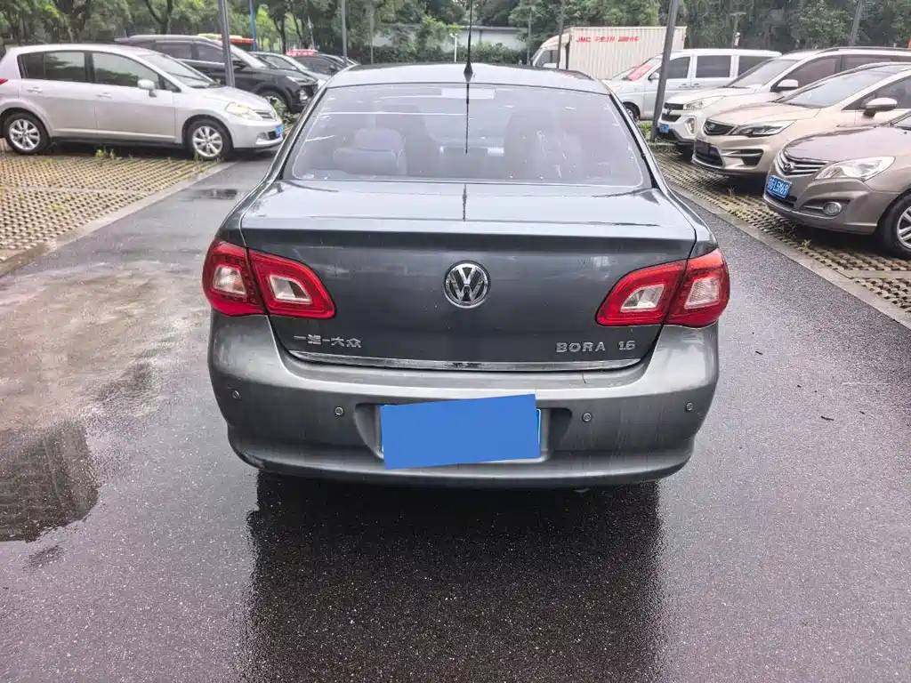 Volkswagen Bora — миниатюра 5
