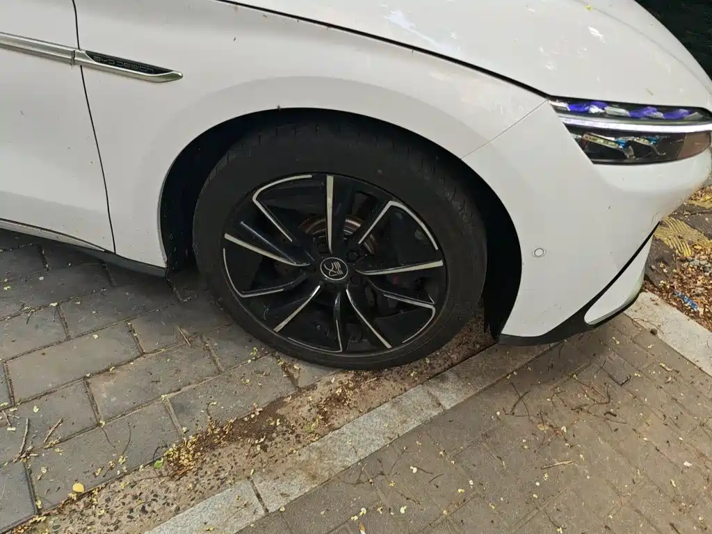 BYD Han — миниатюра 23