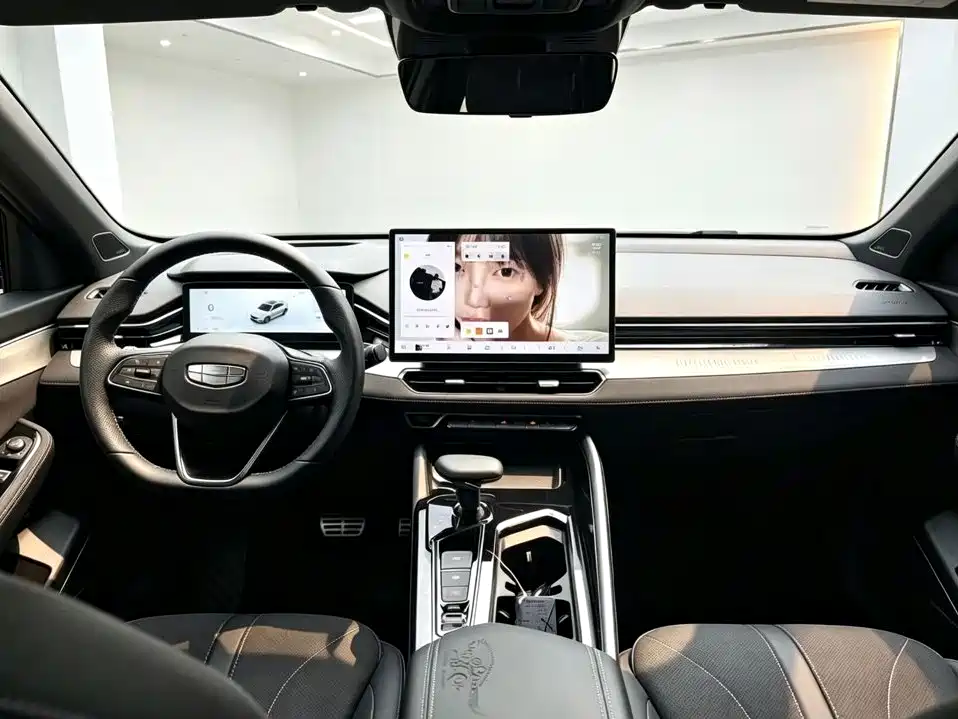Geely Xingrui — миниатюра 5