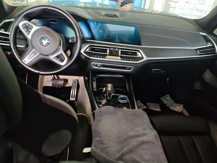 BMW X7 — миниатюра 12