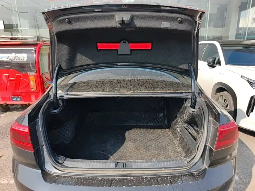Volkswagen Magotan — миниатюра 19