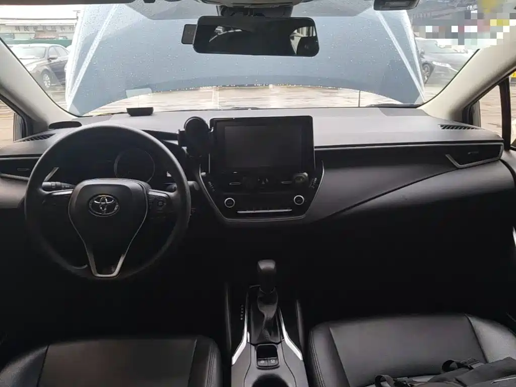 Toyota Corolla — миниатюра 10