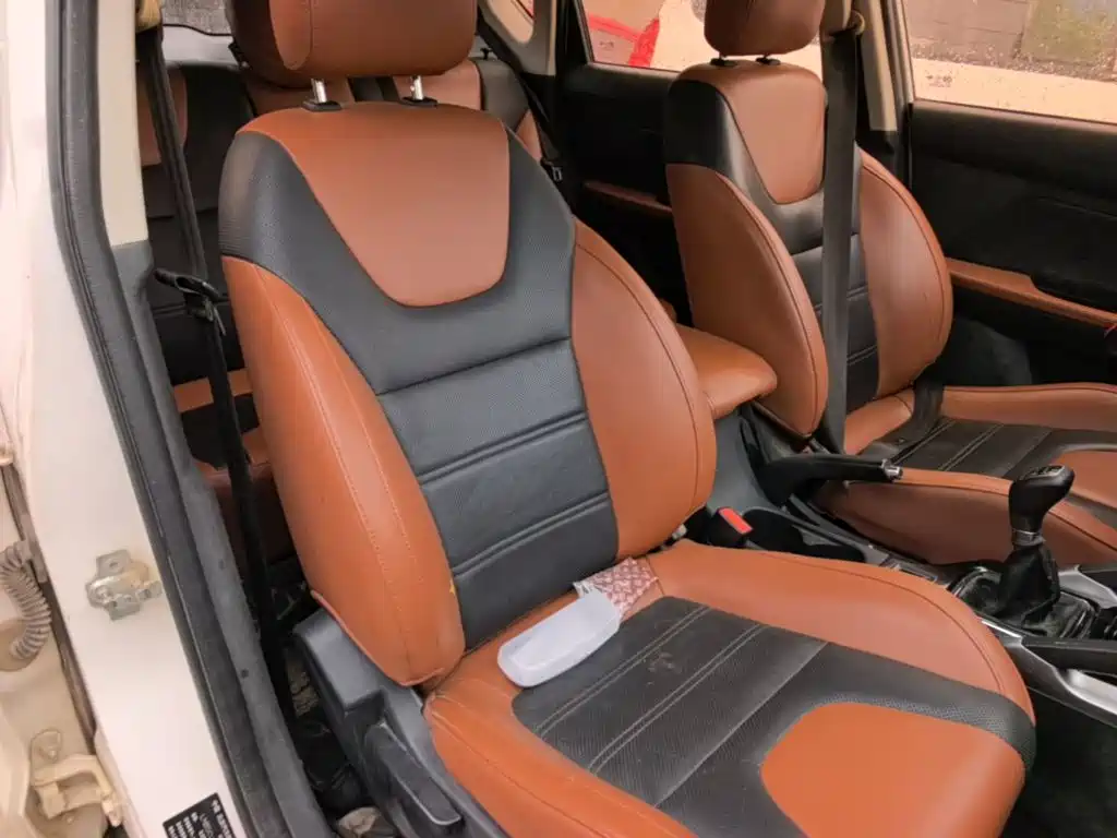 BAIC Senova X35 — миниатюра 25