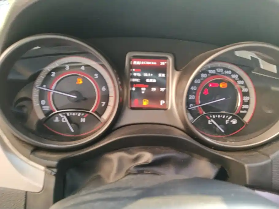 Dodge Journey — миниатюра 14