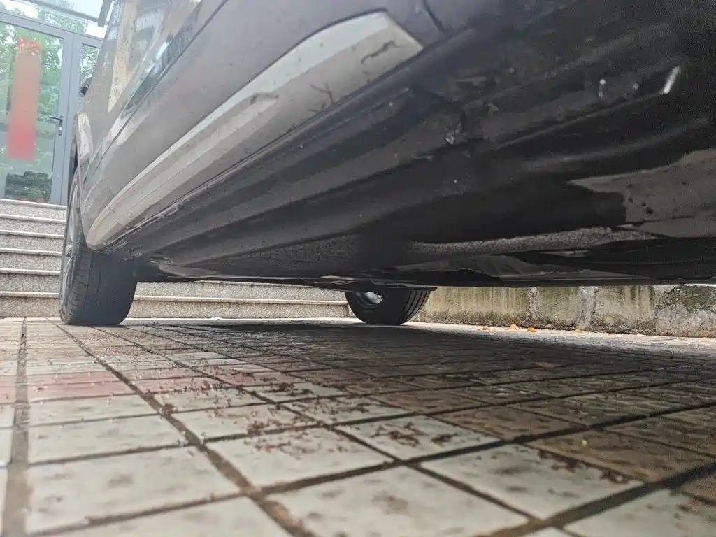 Audi Q5L — миниатюра 16