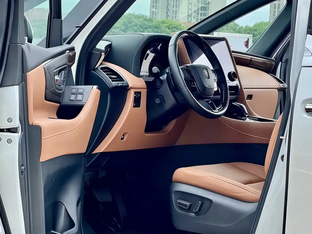 Toyota Vellfire 2024 2.5L Executive
