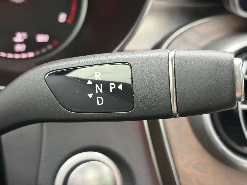 Mercedes-Benz GLC — миниатюра 14