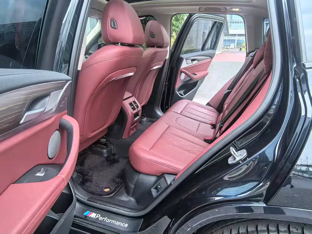 BMW X3 — миниатюра 14