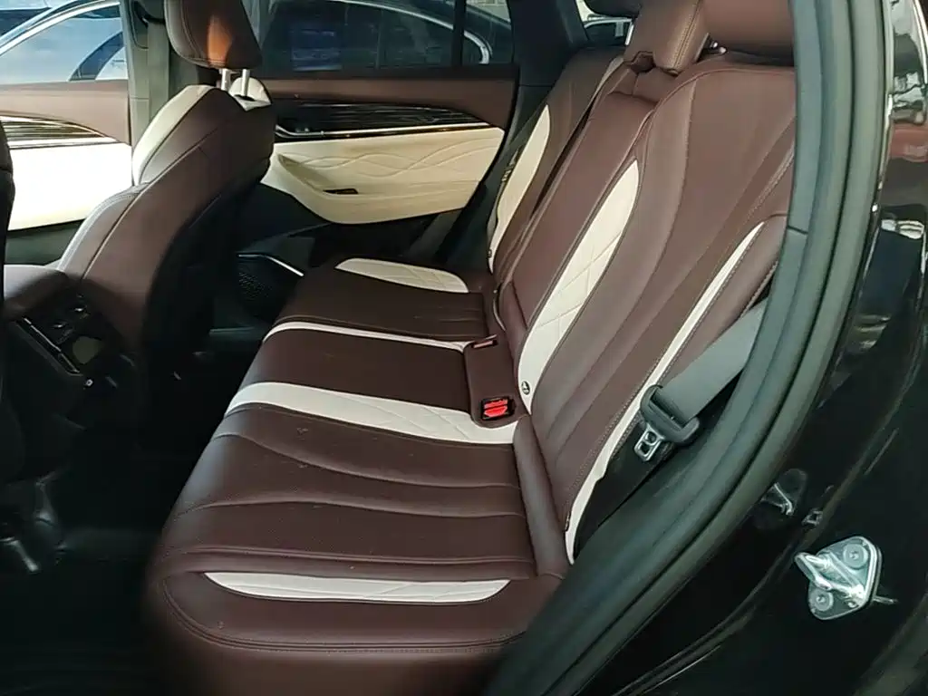 Geely Xingyue L — миниатюра 17