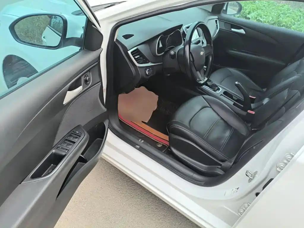 Chevrolet Cavalier — миниатюра 16