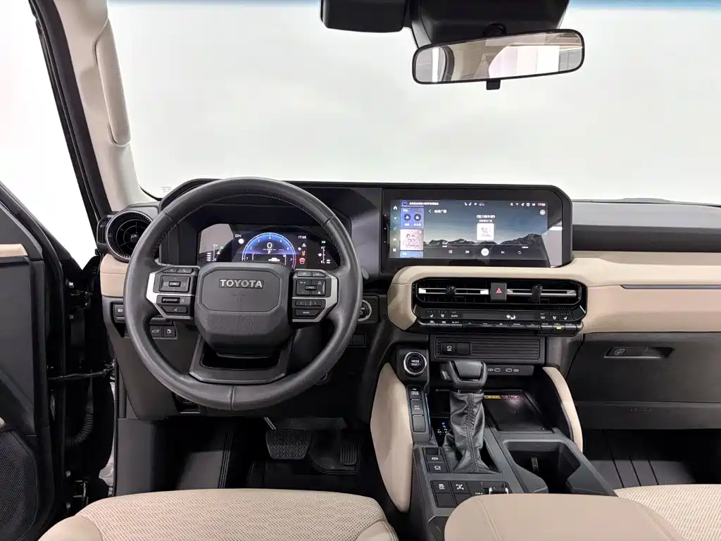 Toyota Prado — миниатюра 12