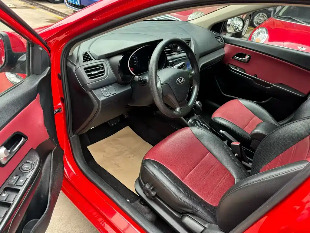 Kia K2 — миниатюра 4