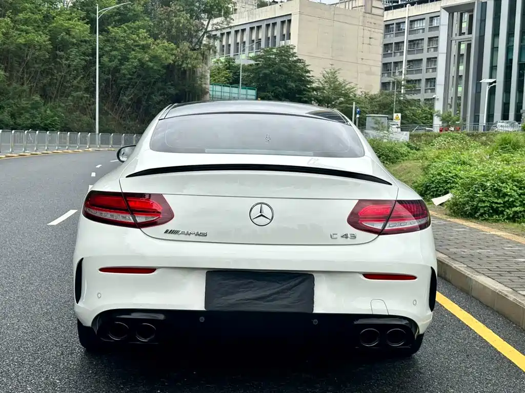 Mercedes-Benz C-Class AMG — миниатюра 5
