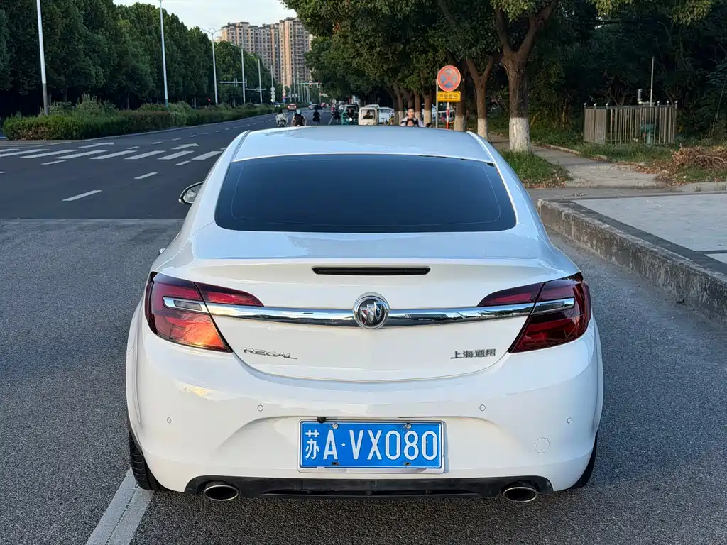 Buick Regal — миниатюра 5