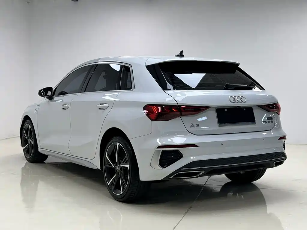 Audi A3 — миниатюра 12