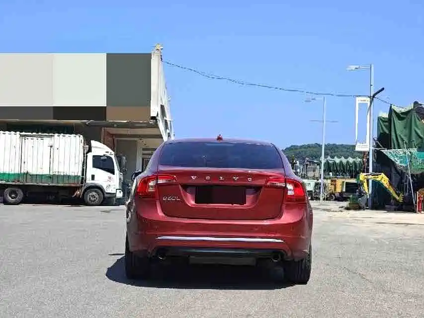 Volvo S60 — миниатюра 5