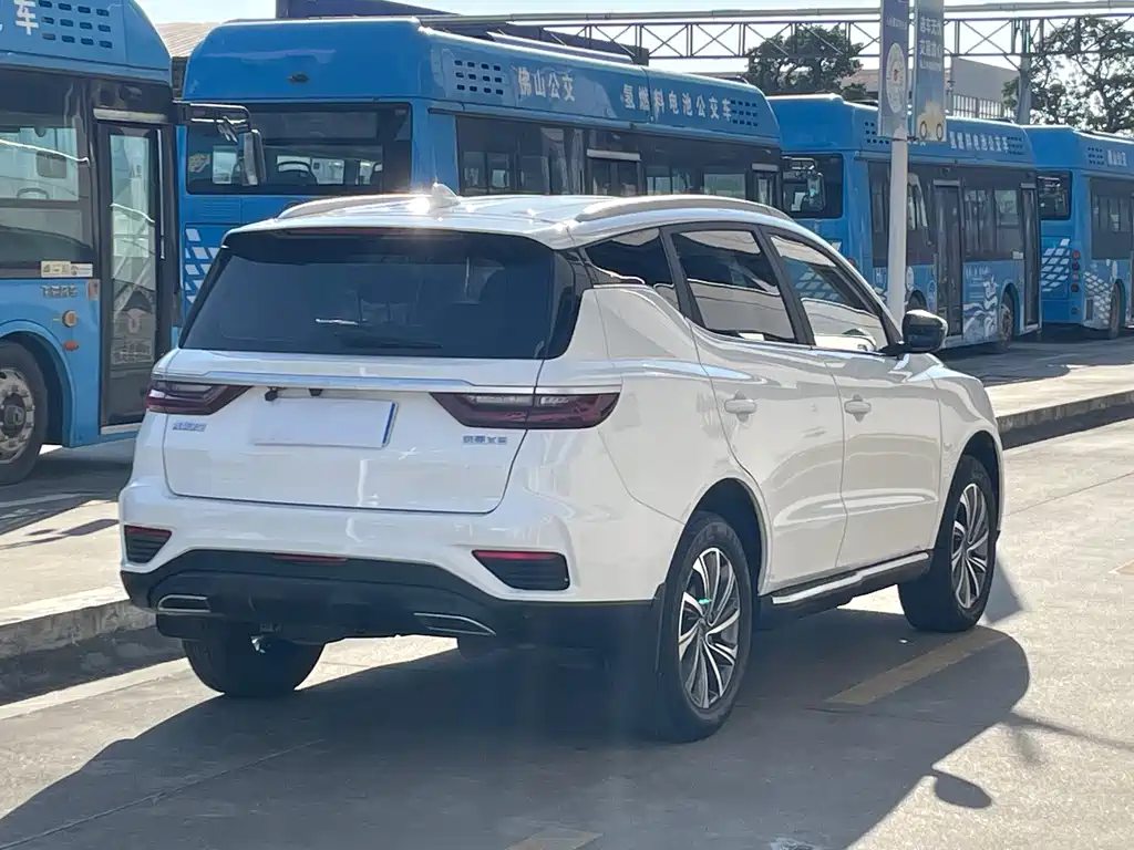 GEELY AUTOMOBILE VISION X6