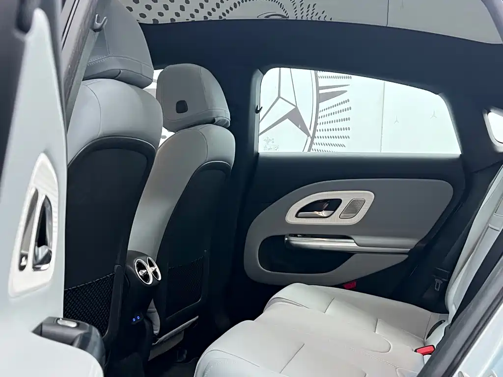 Mercedes-Benz CLA New Energy — миниатюра 7