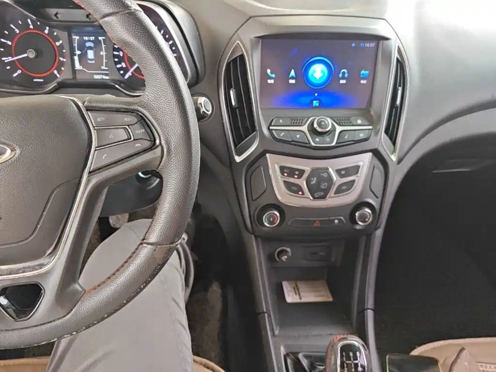 Chery Arrizo 5 — миниатюра 13