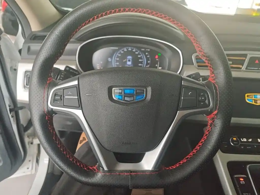 Geely Boyue — миниатюра 11