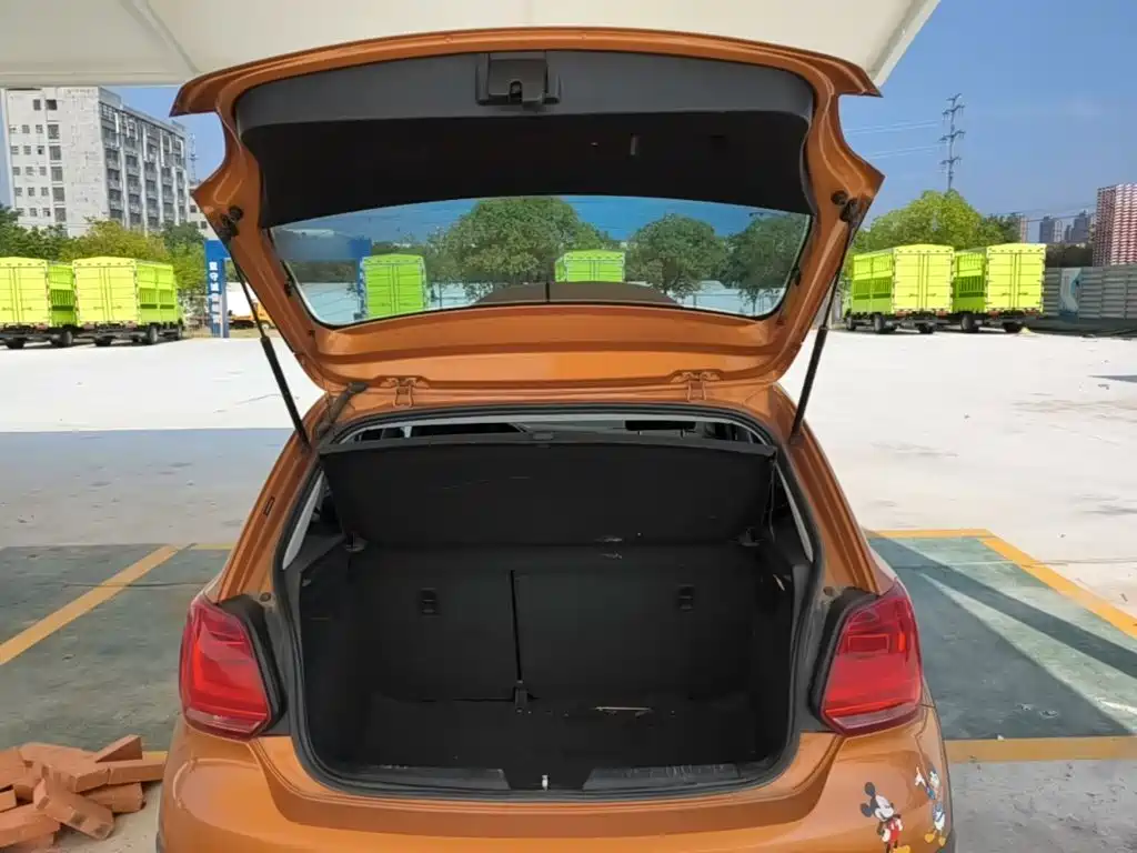 Volkswagen Polo — миниатюра 19