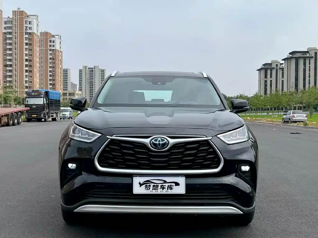 Toyota Highlander — миниатюра 2