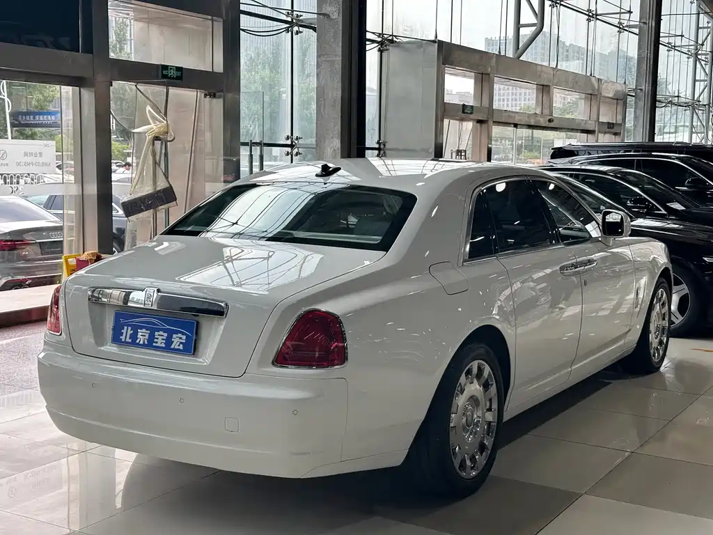 Rolls-Royce Ghost 2010 6.6T Standard