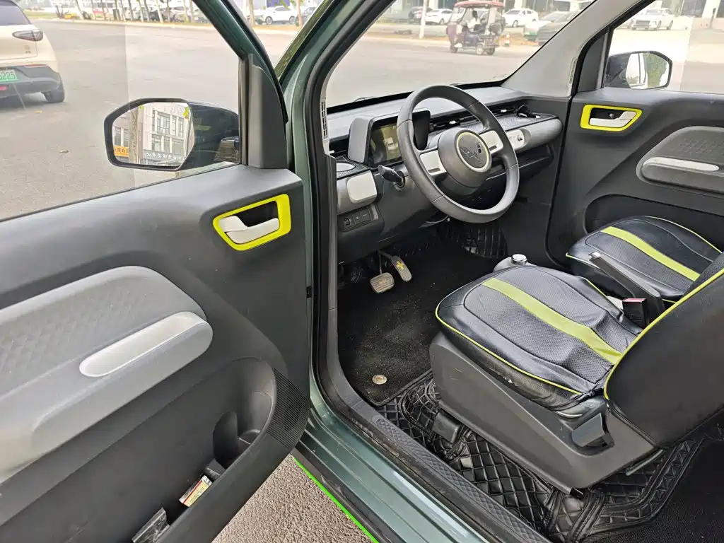 Wuling MINIEV — миниатюра 16