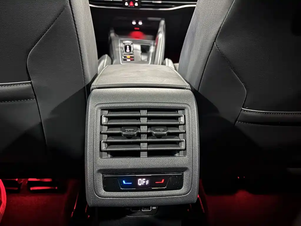 Volkswagen Golf — миниатюра 16