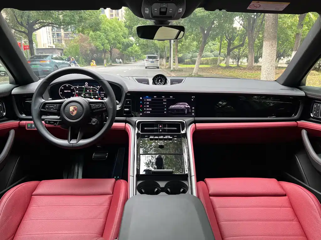 Porsche Panamera — миниатюра 8