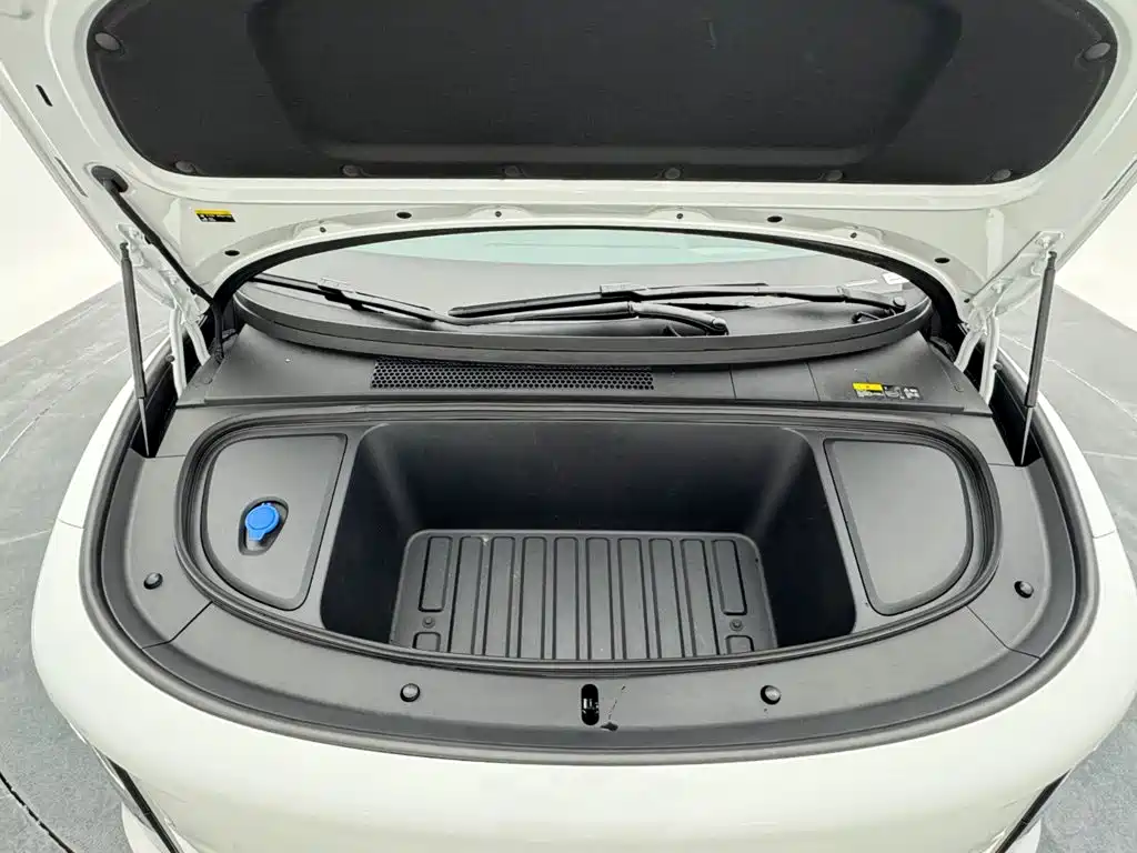 Li Auto Li i6 — миниатюра 24