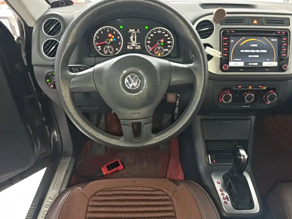 Volkswagen Tiguan — миниатюра 11