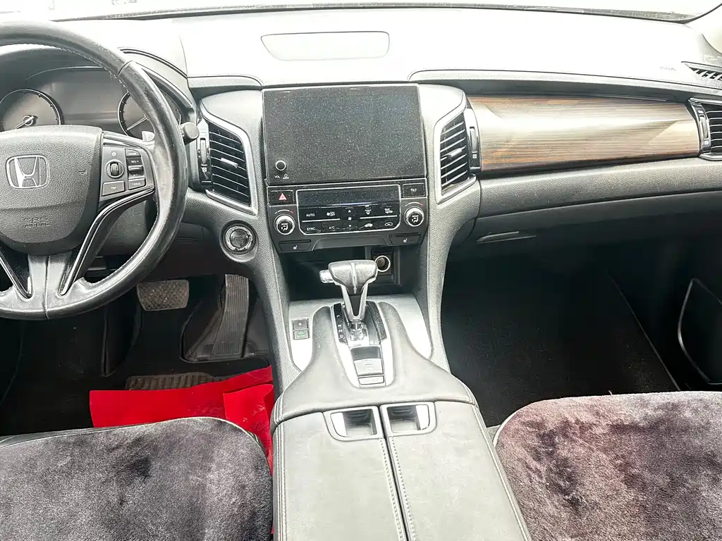 Honda Avancier — миниатюра 8