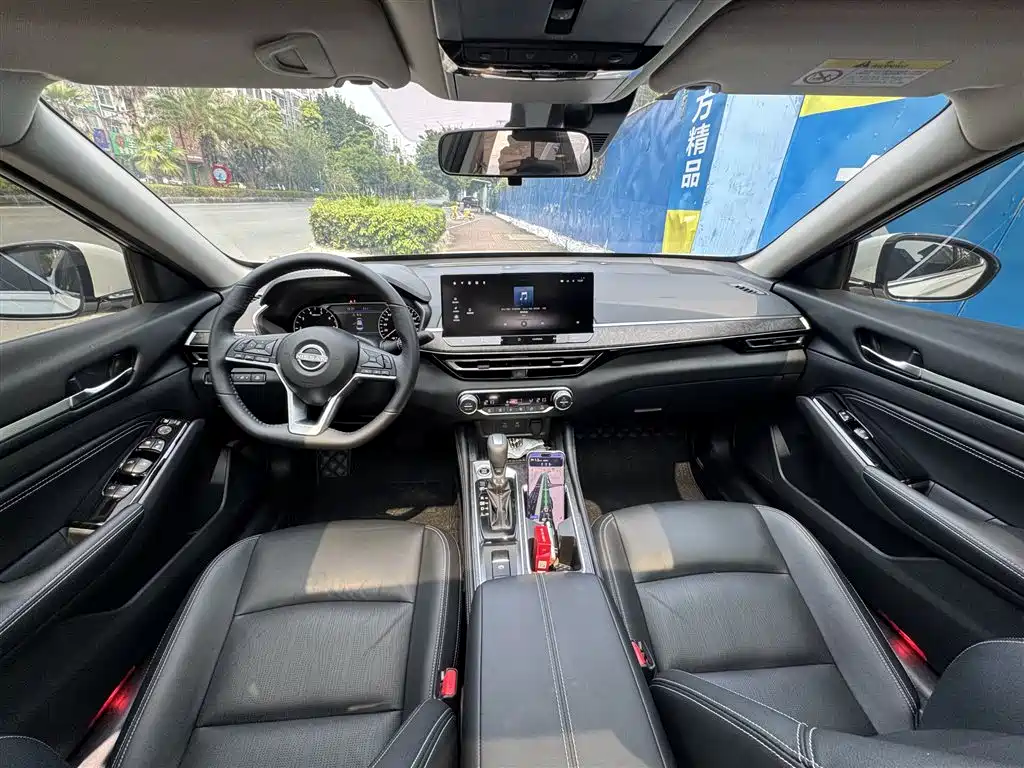 Nissan Teana — миниатюра 6