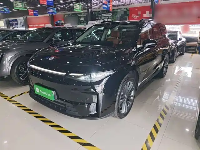 2025 Leapmotor C16