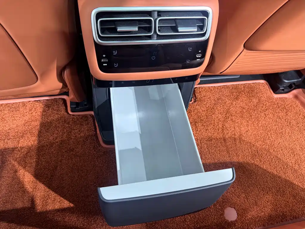 Li Auto Li L7 — миниатюра 13