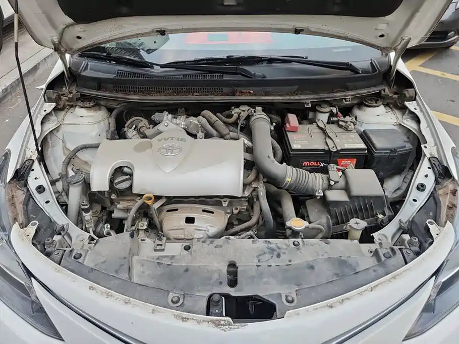 Toyota Vios FS — миниатюра 10