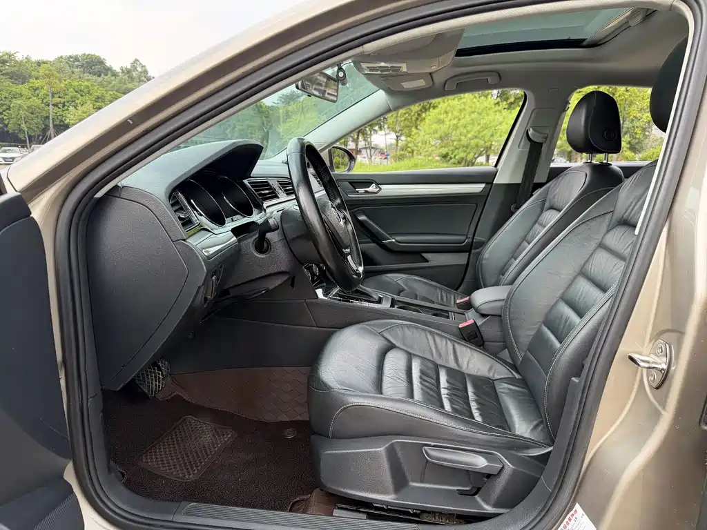 Volkswagen Lamando — миниатюра 4