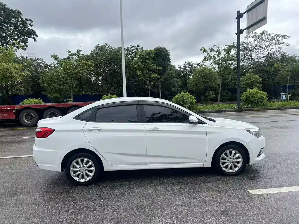 Changan Yuexiang V7 1.6L Auto Joy Dynamic Type China V, фото 8