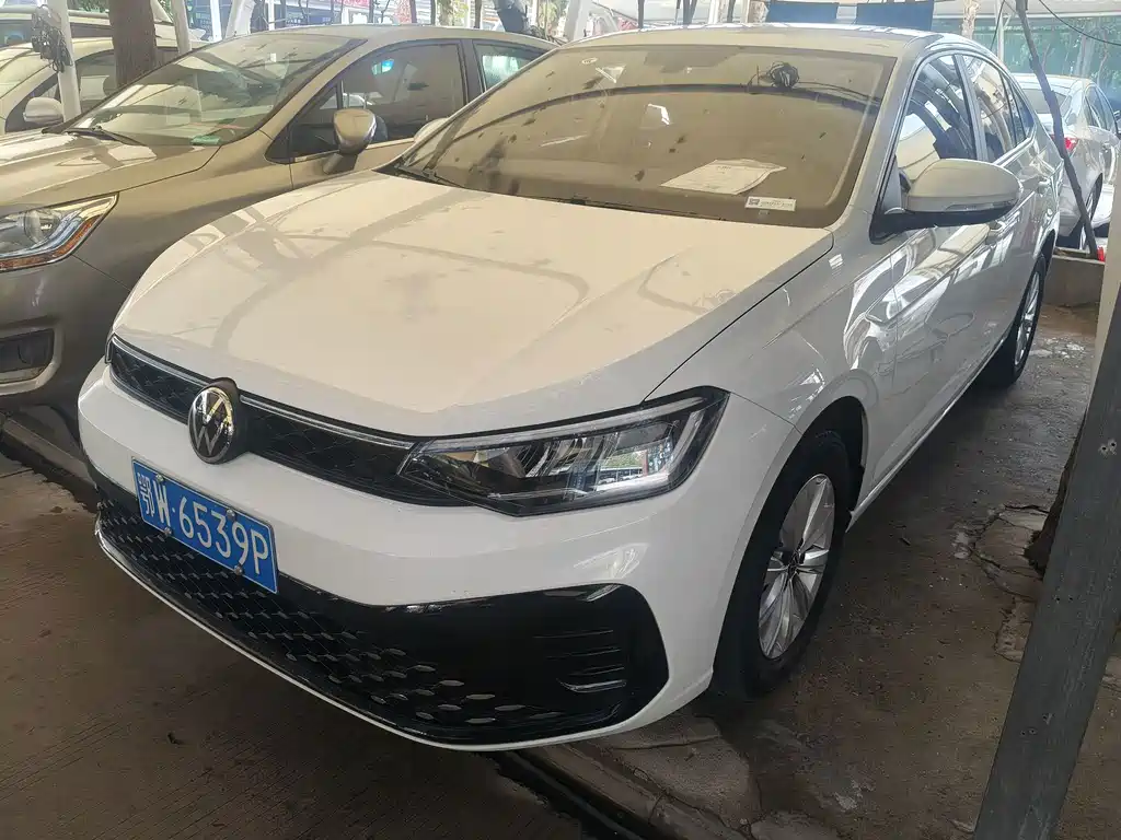 Volkswagen Lavida — миниатюра 3
