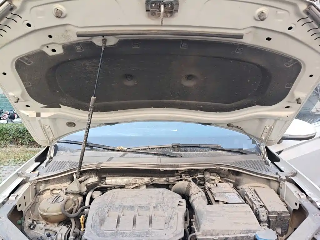 Volkswagen Tiguan L — миниатюра 21