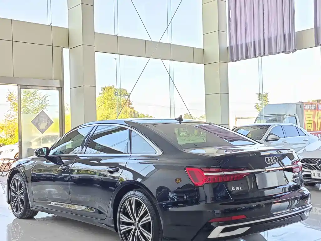 Audi A6L — миниатюра 7